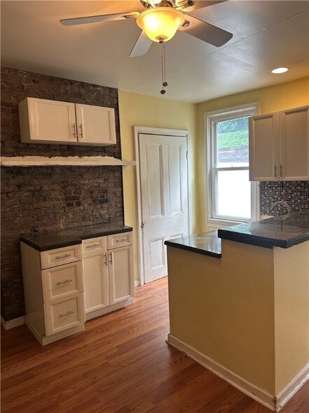 Foto del edificio - 3 Bigbee St