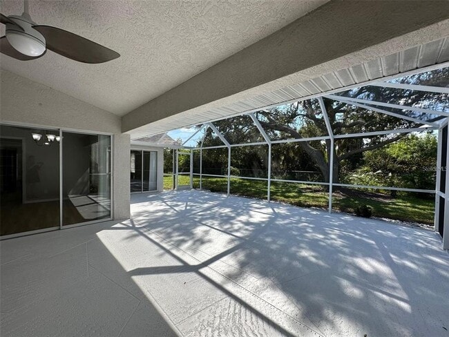 Foto del edificio - 4169 Library St