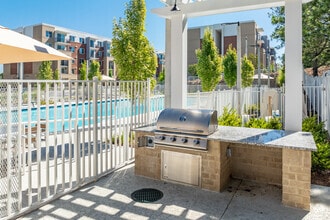 Building Photo - Resia Tributary