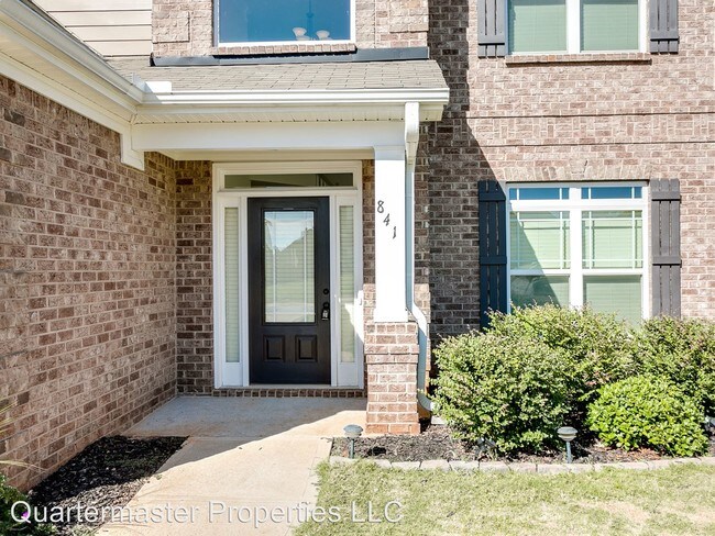 Building Photo - 4 br, 2.5 bath House - 841 Largo Ct