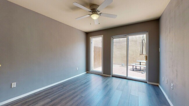 Building Photo - Heart of the north valley 2 bedroom 1 bath