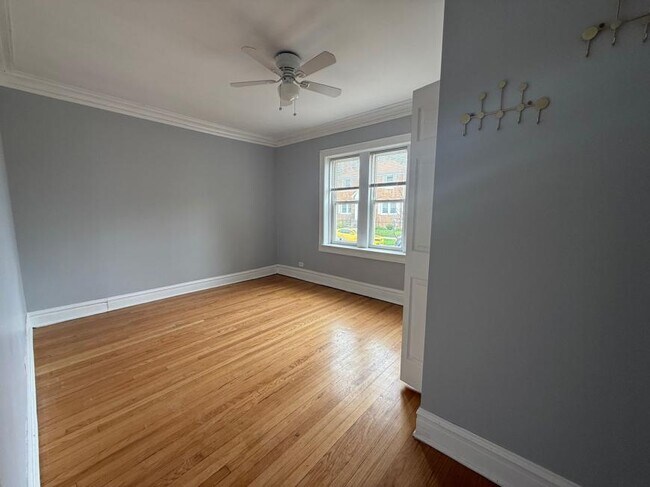 Foto del edificio - 2 bedroom in Chicago IL 60641