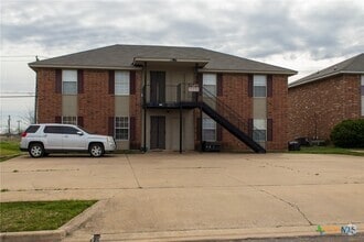Building Photo - 5710 Greengate Dr