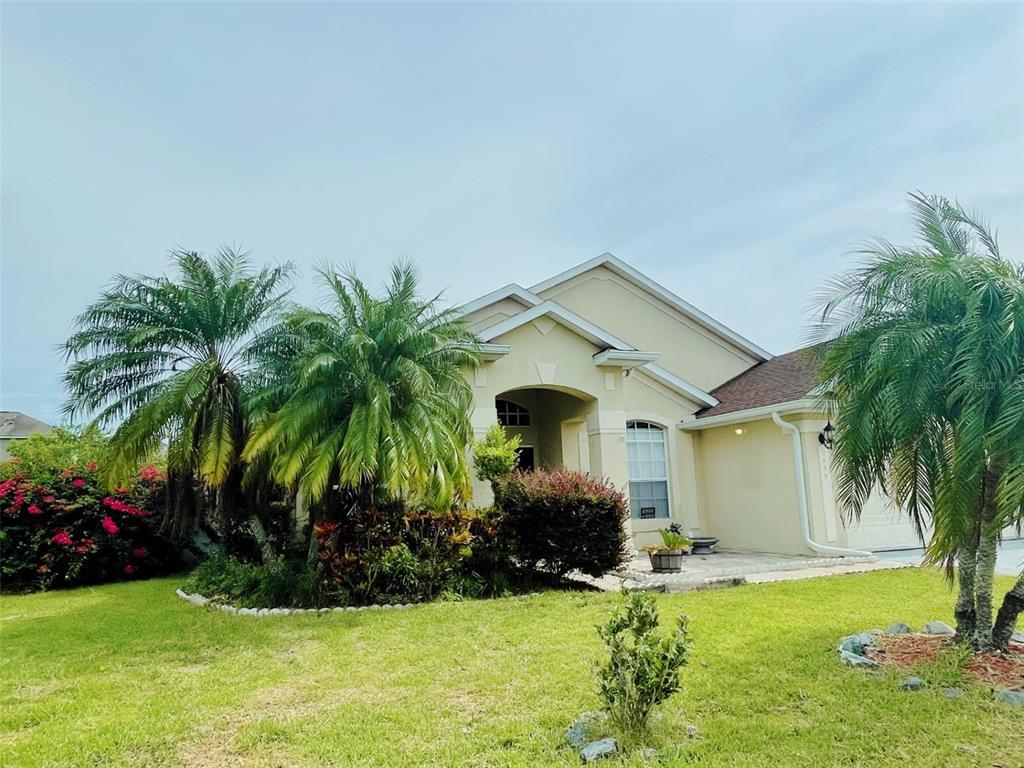 Primary Photo - 2839 Berkshire Cir