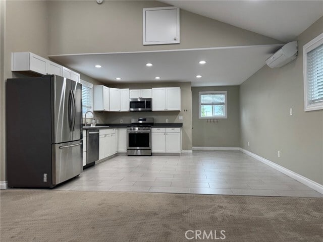 Building Photo - 16357 Vintage St