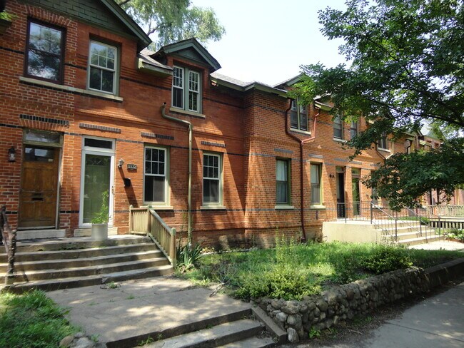 Building Photo - 11122 S Champlain Ave