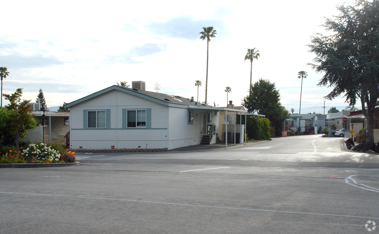 Building Photo - El Dorado Mobile Home Park