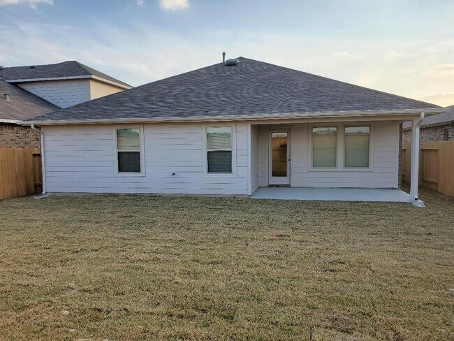 Foto del edificio - 21537 Rustic Elm Dr