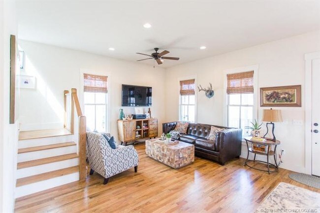 Building Photo - 3 bedroom in Carlton Landing OK 74432