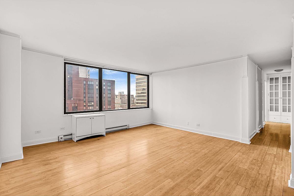 Photo - 1623 3rd Ave, 31G,-31G