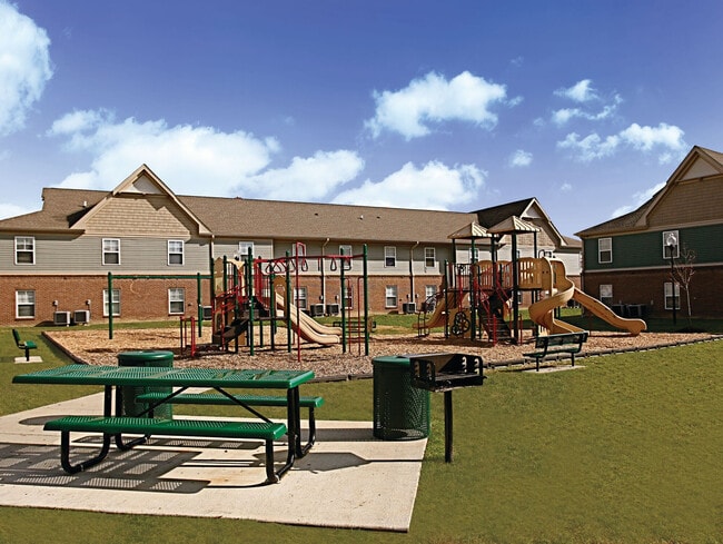 Building Photo - Whispering Woods I