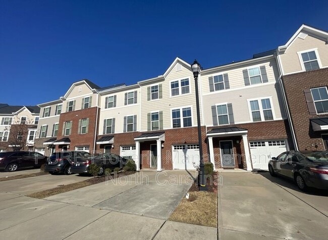 Building Photo - 522 Pemberwich Pl