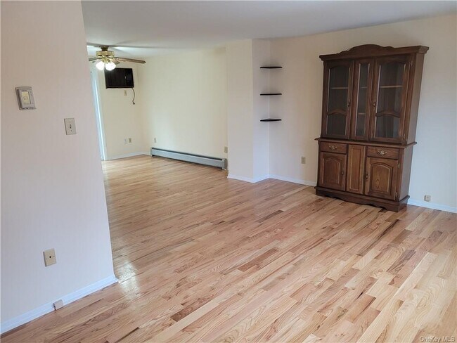 Foto del edificio - 20 Estate Dr