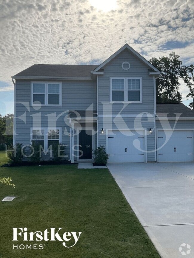 Building Photo - 2507 Waverly Dr