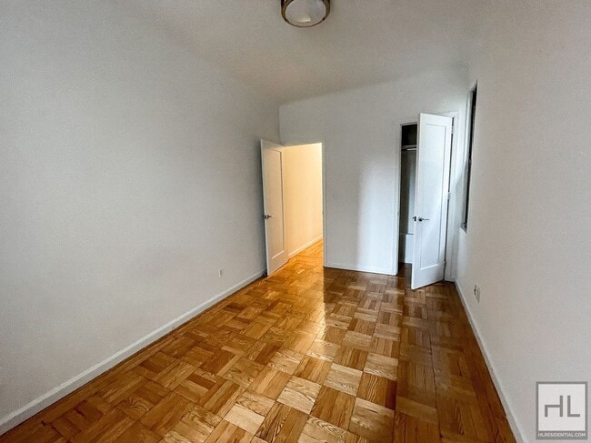 Foto del edificio - EAST 88 STREET