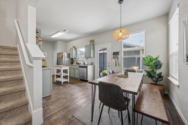 Foto del edificio - 2202 Arborside Dr