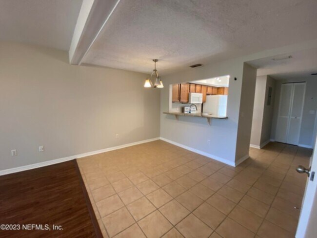 Foto del edificio - 160 Cranes Lake Dr