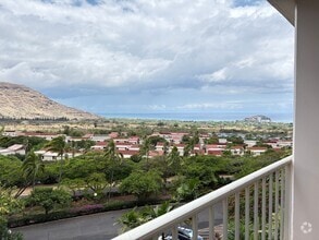 Building Photo - 84-680-680 Kili Dr