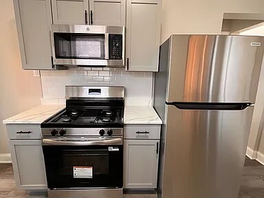 Foto del edificio - 4918 S Vincennes Ave
