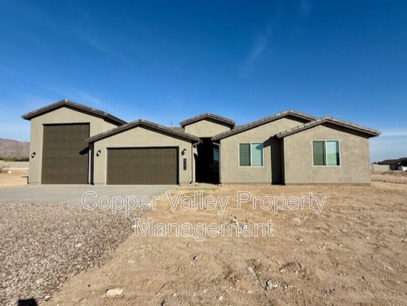 Foto principal - 20278 W Wolf St