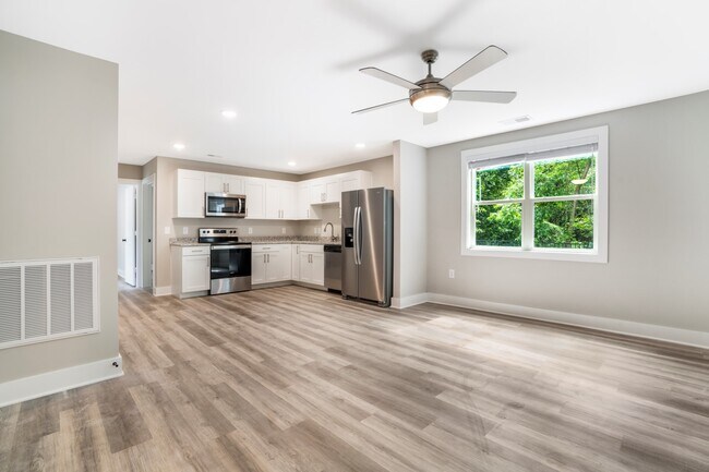 Foto del edificio - 303 Linwood St