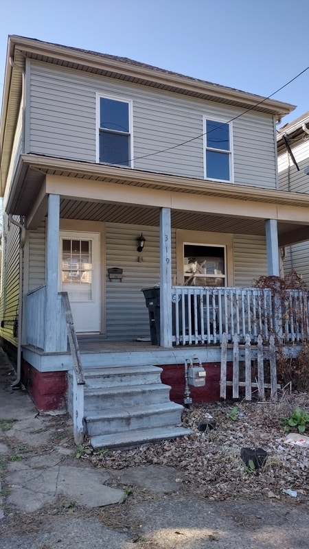 Primary Photo - 319 Virginia Ave