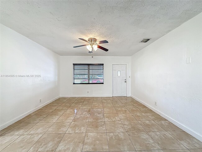 Building Photo - 6705 Raleigh St
