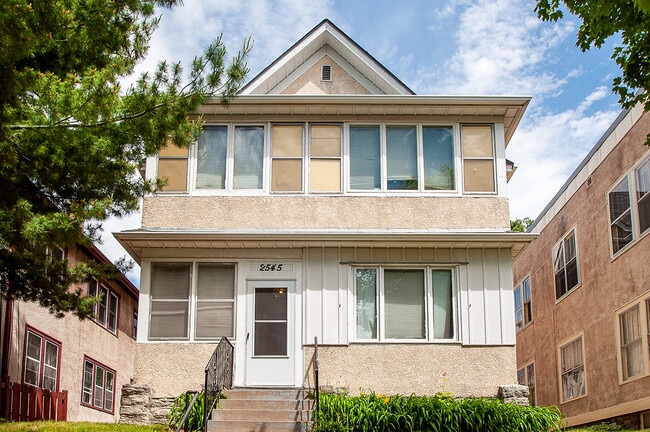 Building Photo - 2545 Fillmore St NE