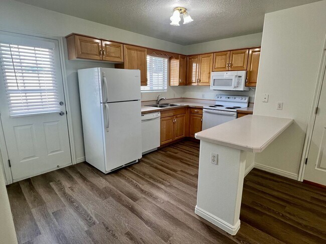 Foto del edificio - Lexington Hills Townhome