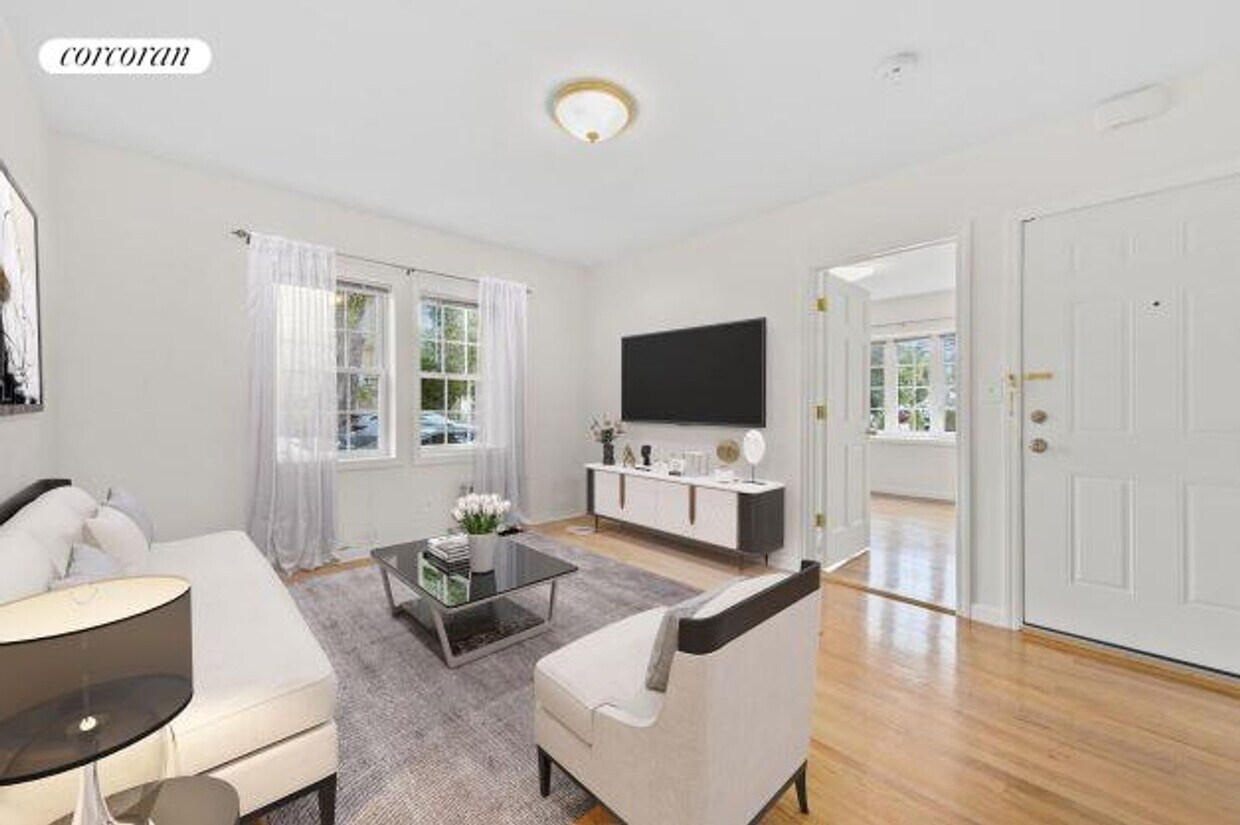 222626 21st St, Queens, NY 11105 Room for Rent in Queens, NY