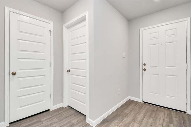 Building Photo - 1361 Rd 5102