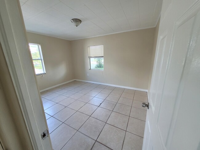 Building Photo - 114 Cocoa Pl