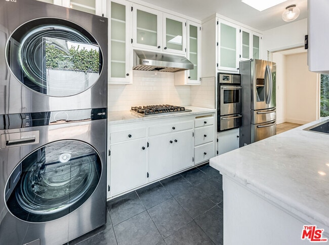 Foto del edificio - 544 Huntley Dr