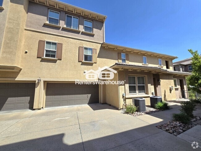 Building Photo - 3380 Cascina Cir