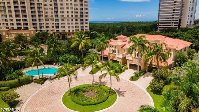 Foto del edificio - 6501 Crown Colony Pl