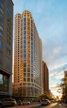 Building Photo - 750 N Rush St