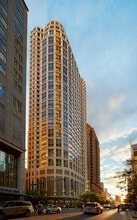 Building Photo - 750 N Rush St