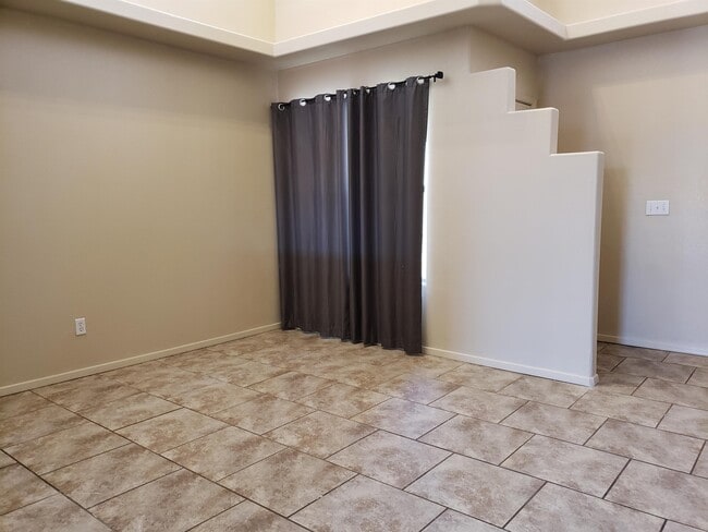 Building Photo - 3854 Van Ess Ct