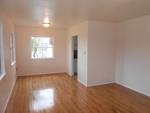 Building Photo - 8423 Galt Dr