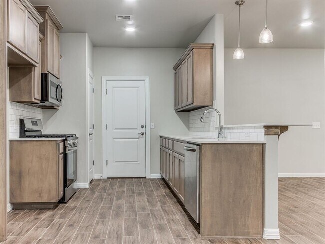Building Photo - 12917 Willow Villas Dr