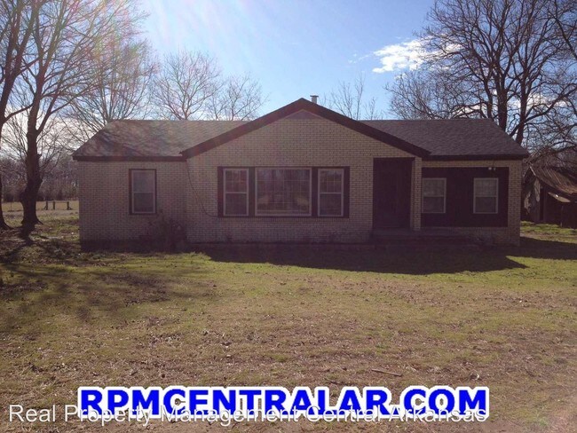 Building Photo - 3 br, 1 bath House - 344 Happy Rescue Rd