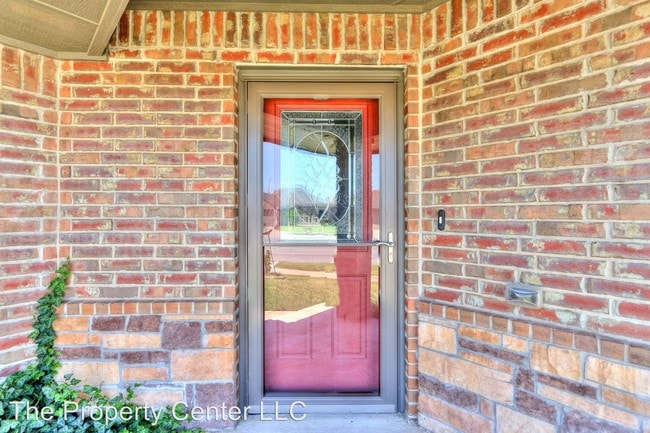 Building Photo - 3 br, 2 bath House - 9017 NW 93rd Circle