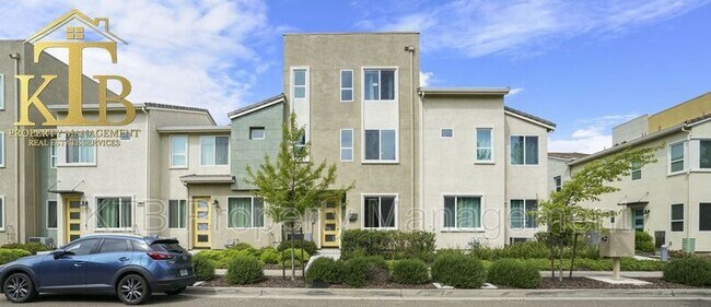 Building Photo - 4167 Gloster Way