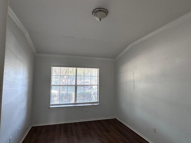 Foto del edificio - 12720 Waynespur Ln