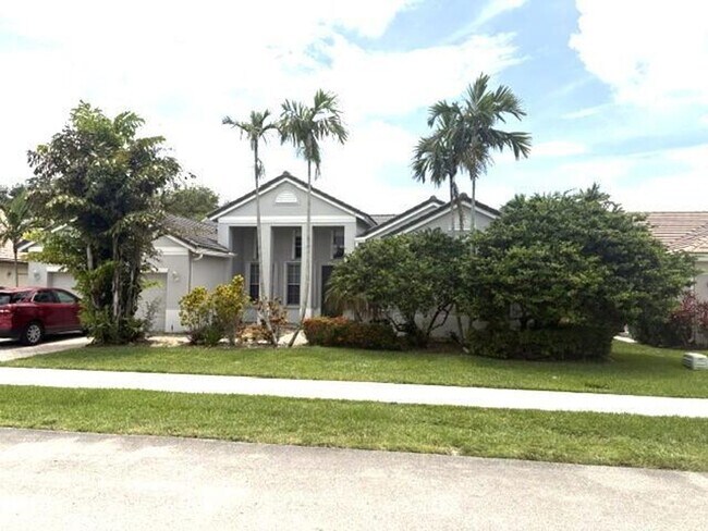 Building Photo - 2721 W Abiaca Cir