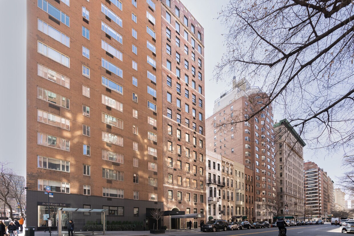 Foto principal - 132-134 E 72nd St