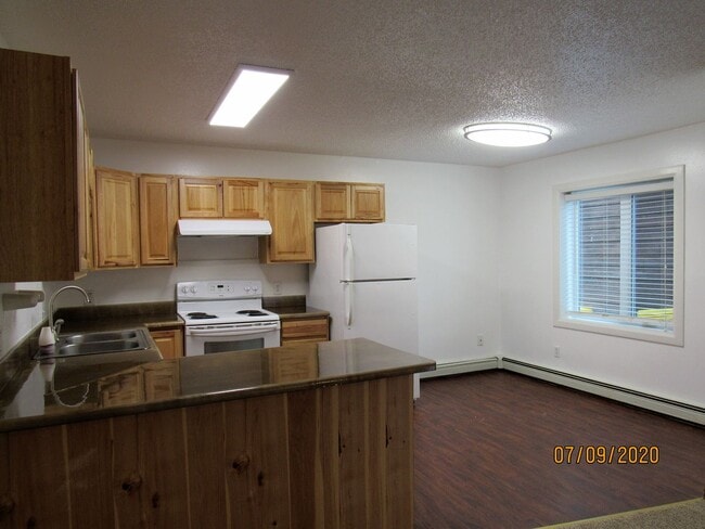Building Photo - Ouida Wy 656 - VS