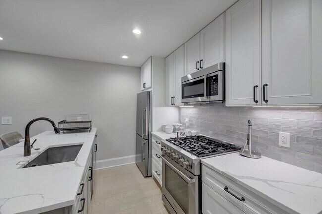 Foto del edificio - 1310 Vermont Ave NW