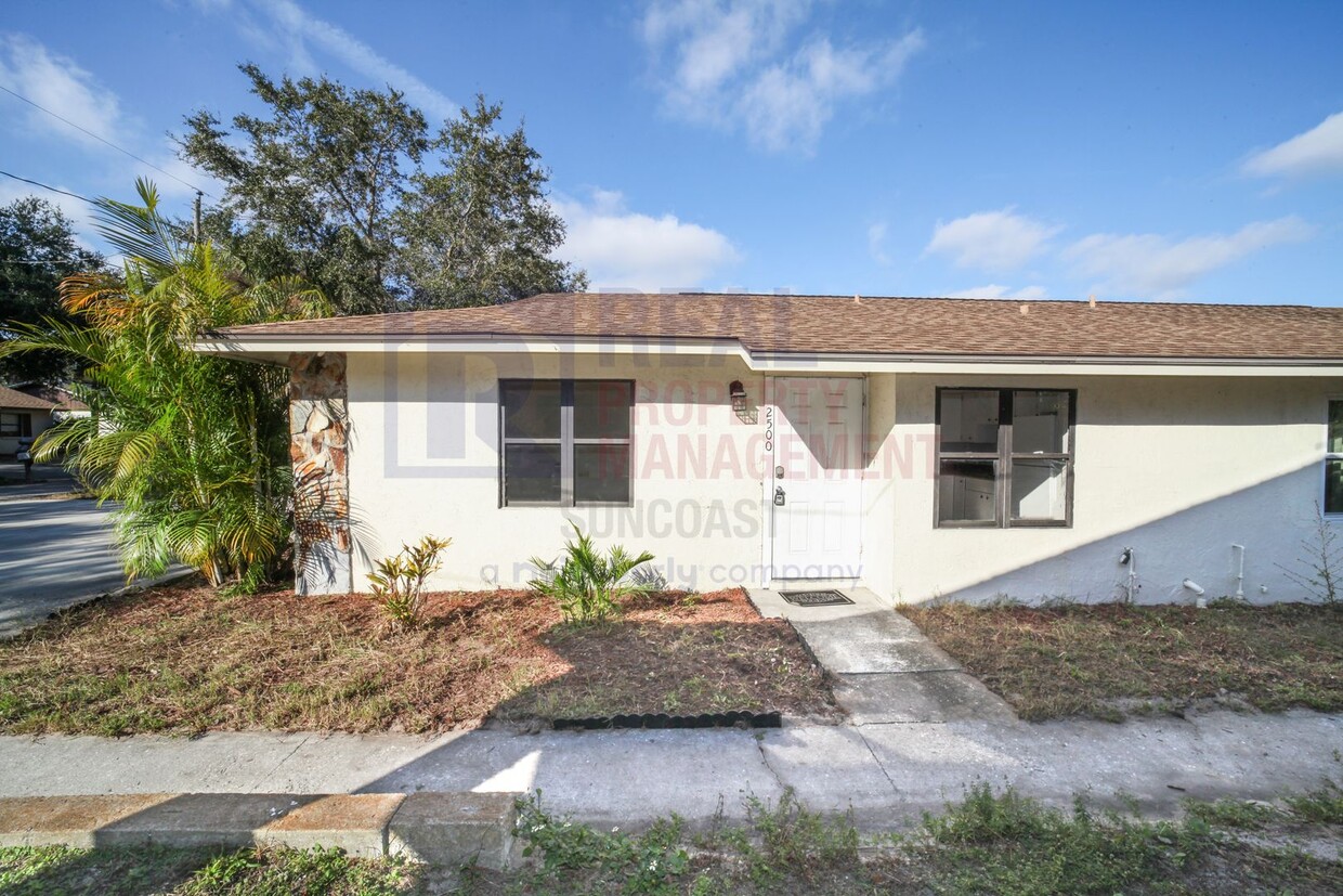 2500 Chilk Ave, Sarasota, FL 34234 - House Rental in Sarasota, FL ...