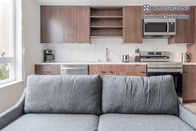 Building Photo - 100 Callan Ave